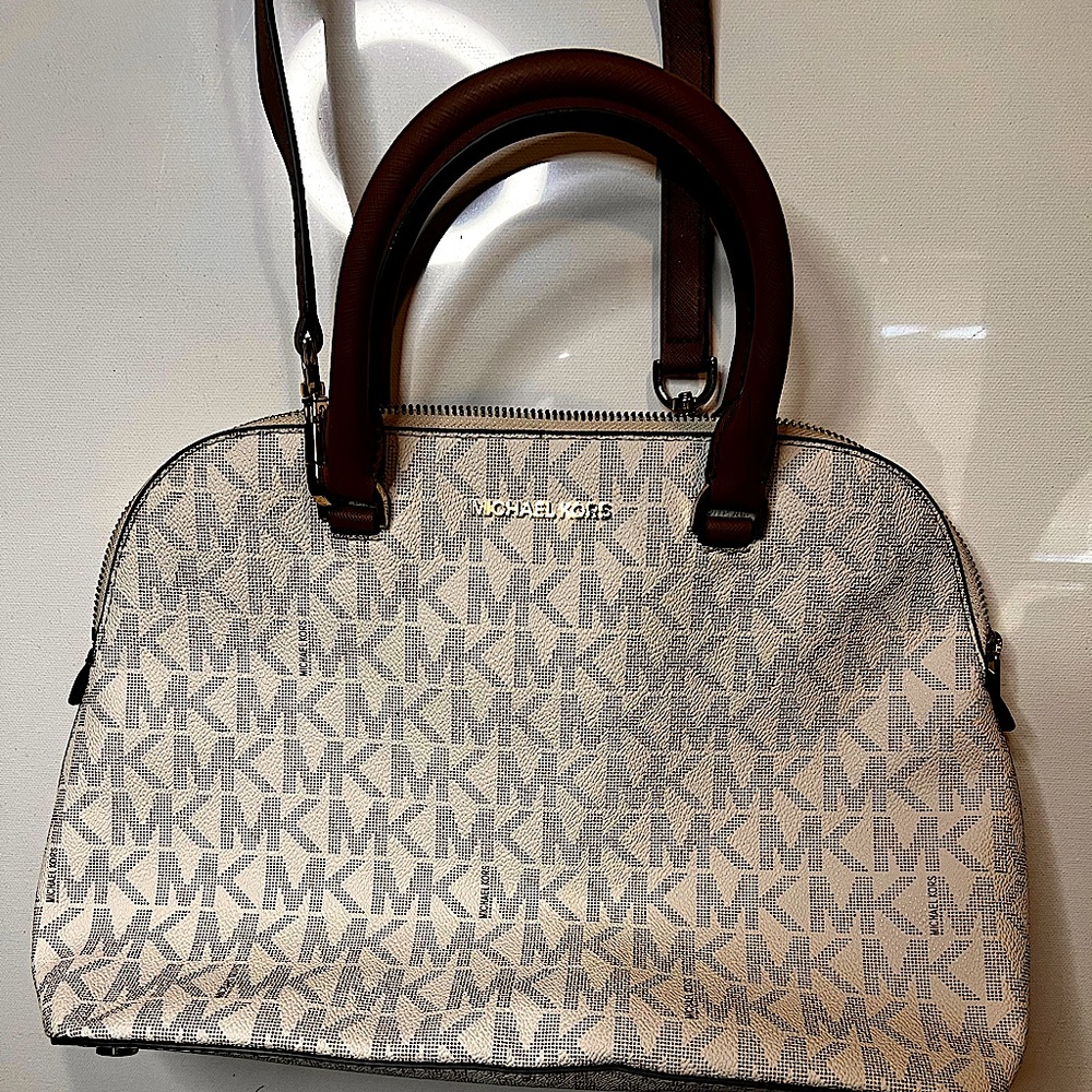 New Michael Kors purse